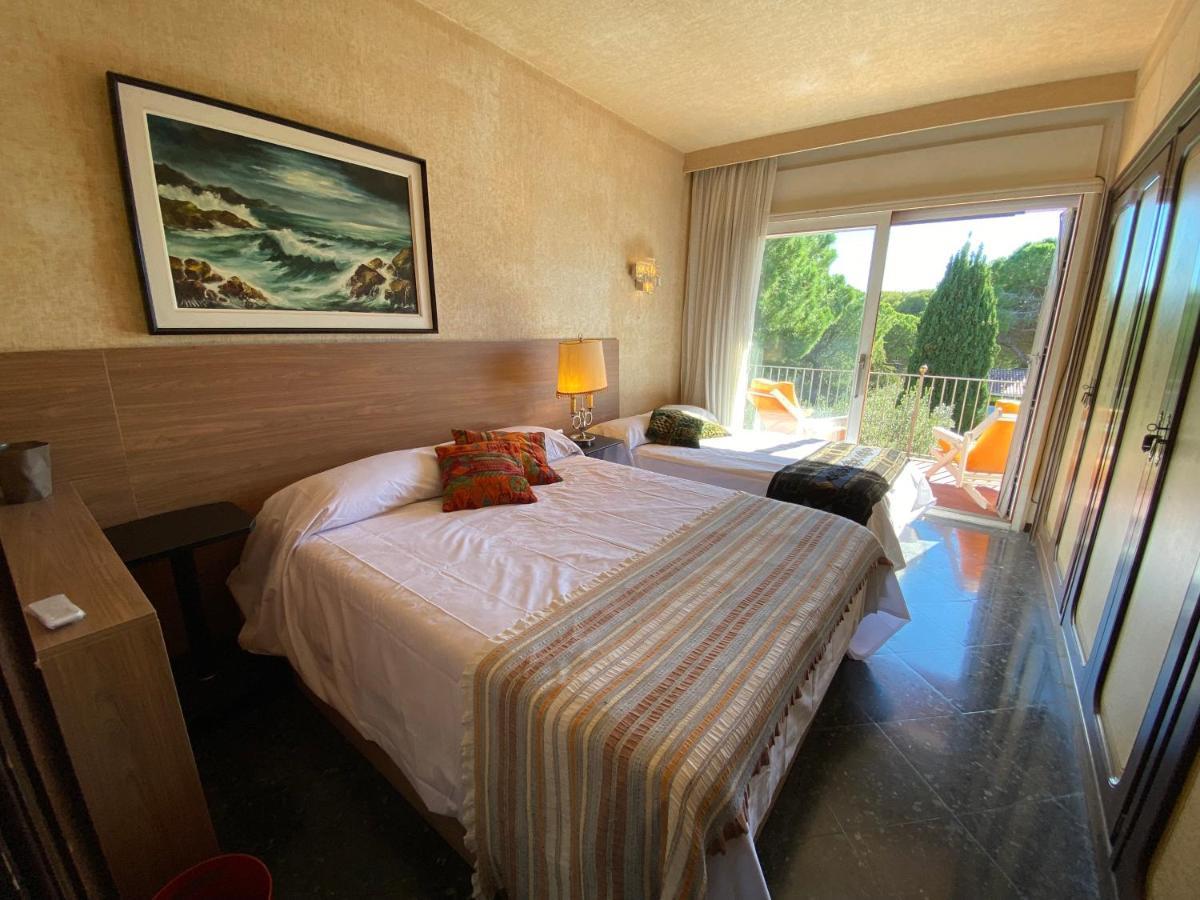 Villa Sitges El Ranch Amaizing Outdoor Areas Beaches At 5 Minutes Walk Sitges At 15 Min Drive Ac Pool Jacuzzi & Garden Xxl Калафелл Экстерьер фото
