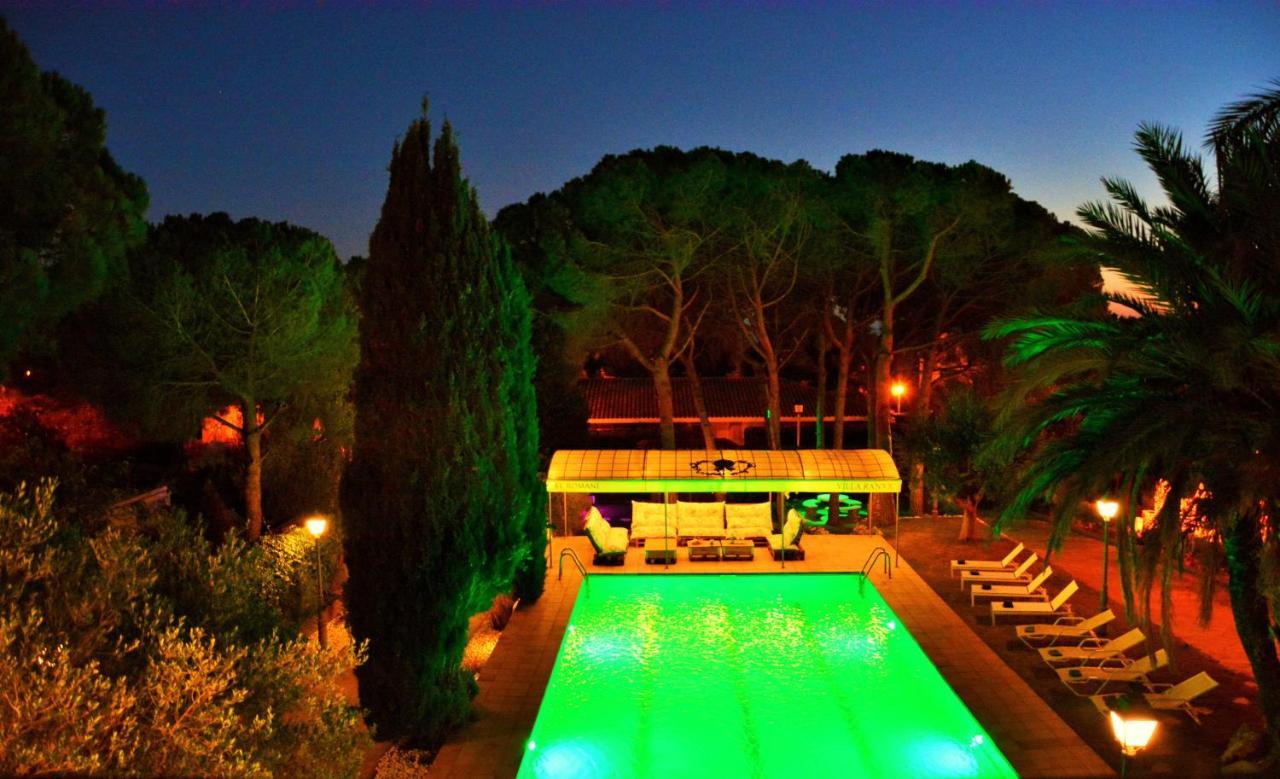 Villa Sitges El Ranch Amaizing Outdoor Areas Beaches At 5 Minutes Walk Sitges At 15 Min Drive Ac Pool Jacuzzi & Garden Xxl Калафелл Экстерьер фото