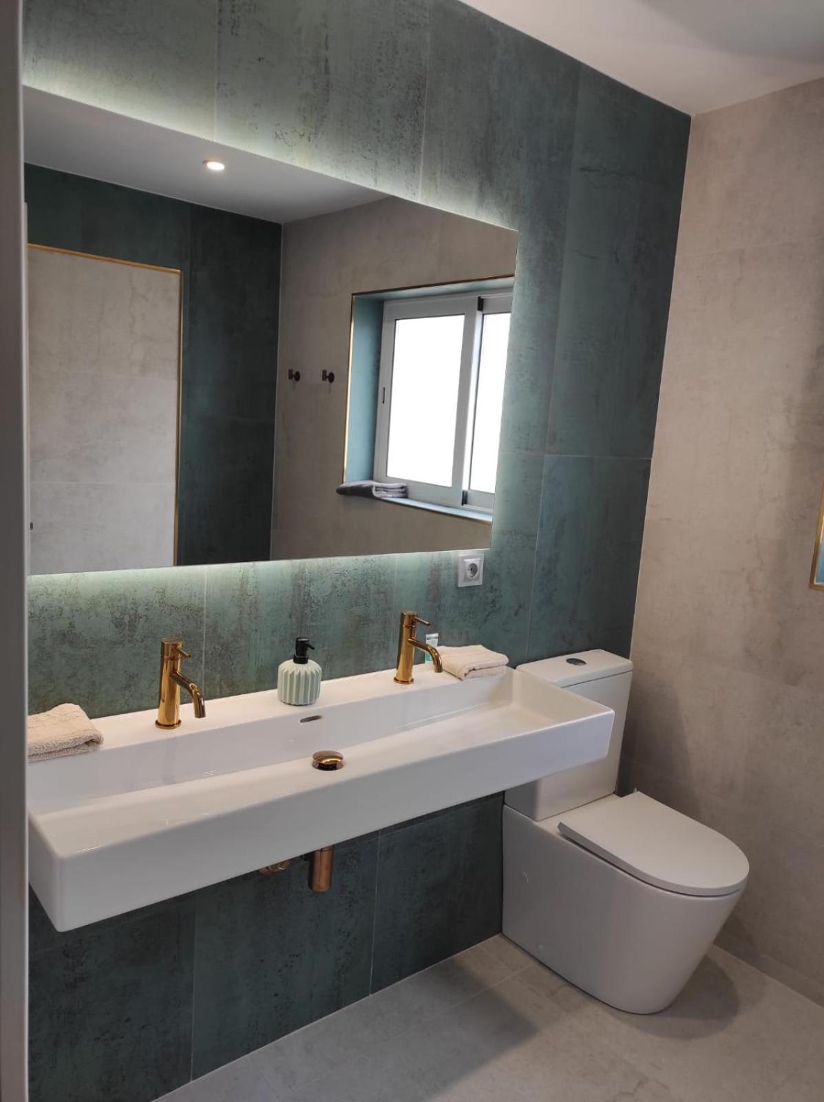 Villa Sitges El Ranch Amaizing Outdoor Areas Beaches At 5 Minutes Walk Sitges At 15 Min Drive Ac Pool Jacuzzi & Garden Xxl Калафелл Экстерьер фото